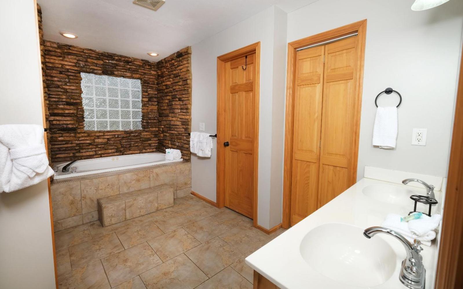 Shady Creek Villa Gatlinburg Eksteriør bilde